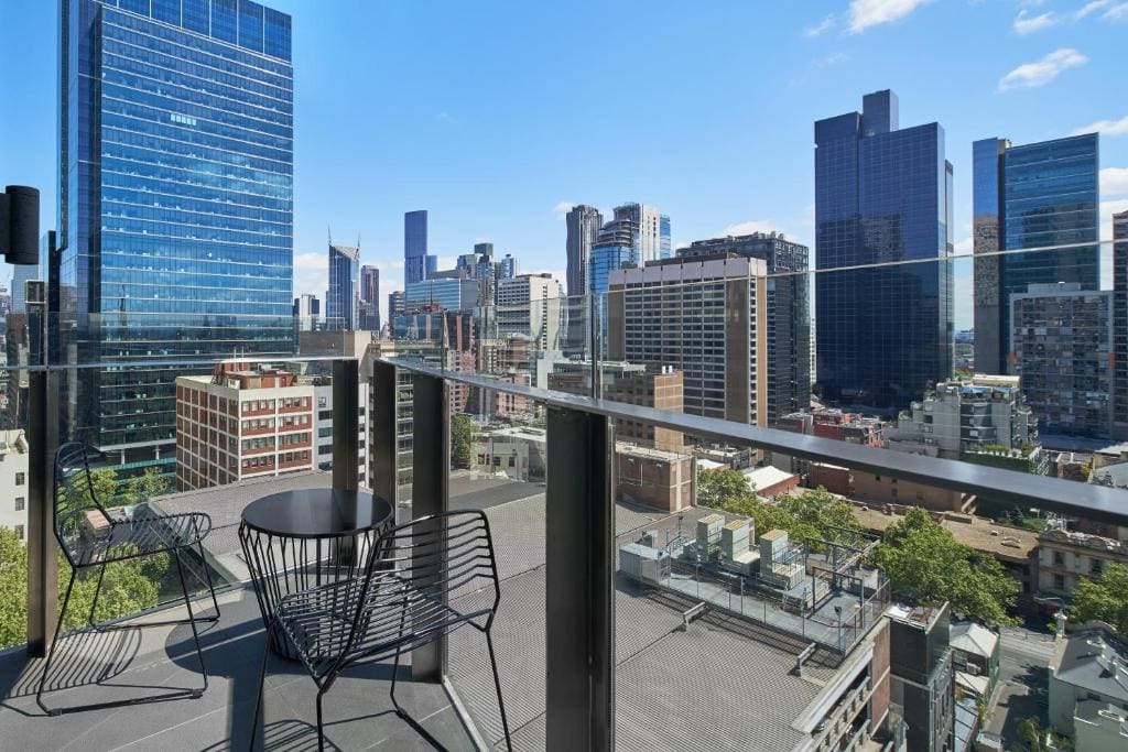 Executive One-Bedroom King Suite with Terrace and City View room - Image 1
