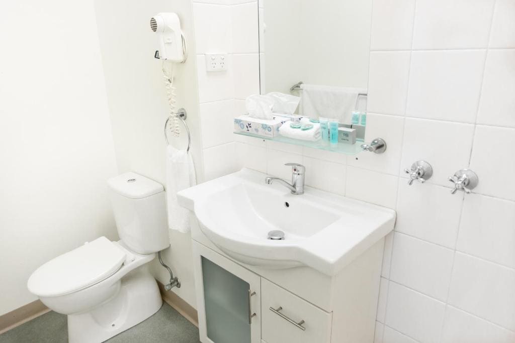 Double or Twin Room room - Image 2