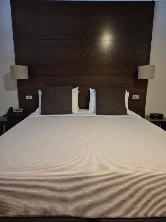 Deluxe Double Room room - Image 1