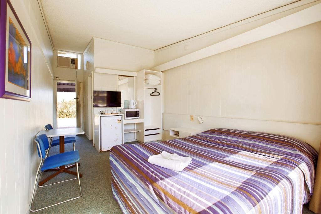 Queen Studio room - Image 3
