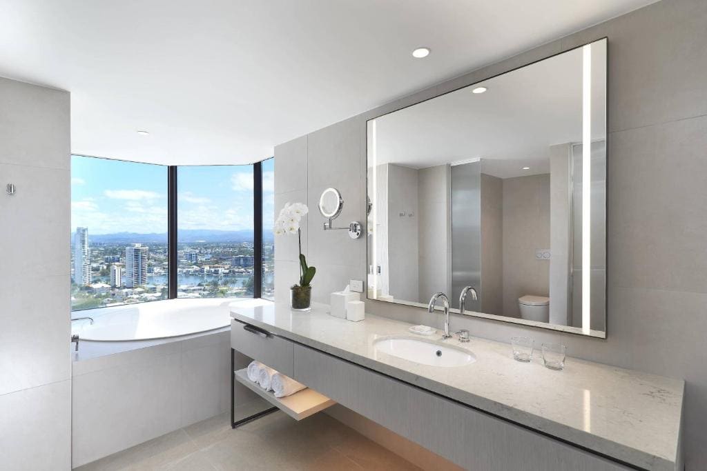 Residential KingSuite room - Image 3