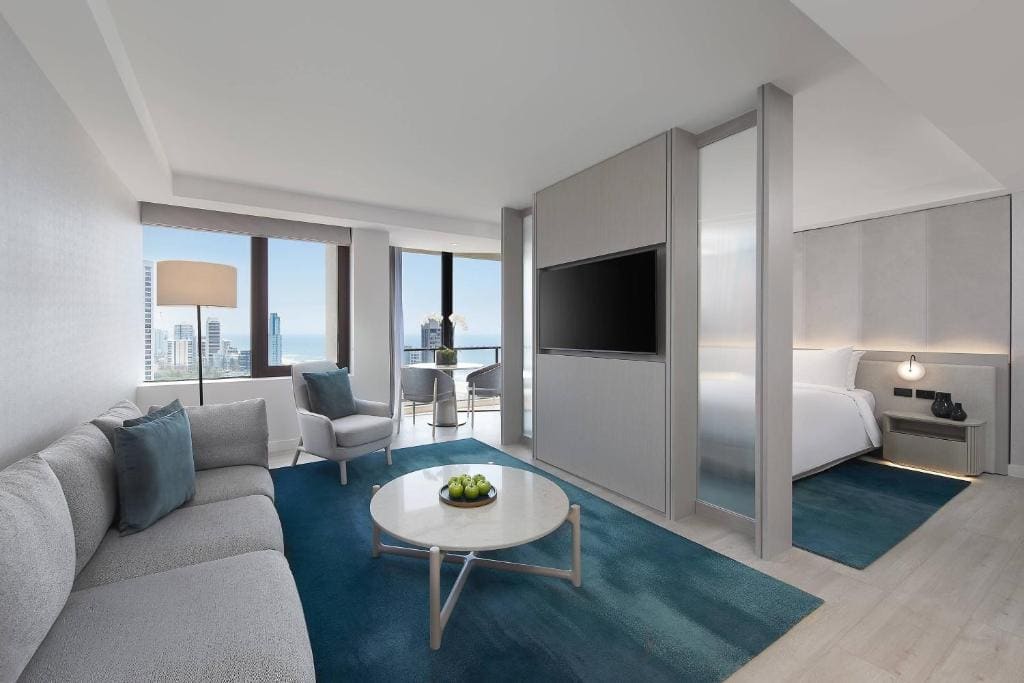 Junior Suite with Ocean View and Balcony room - Image 2