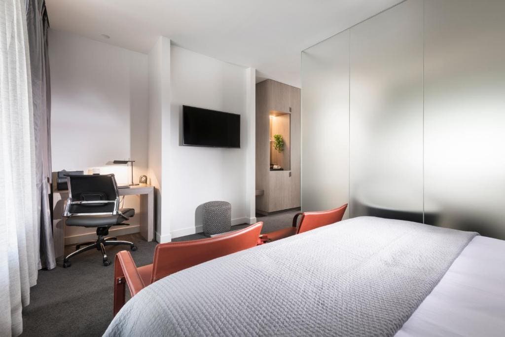 Deluxe Premier King Room room - Image 1