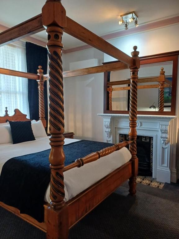 Superior Suite room - Image 2