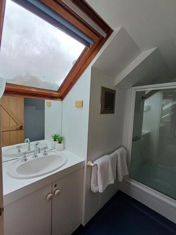 King Loft room - Image 2
