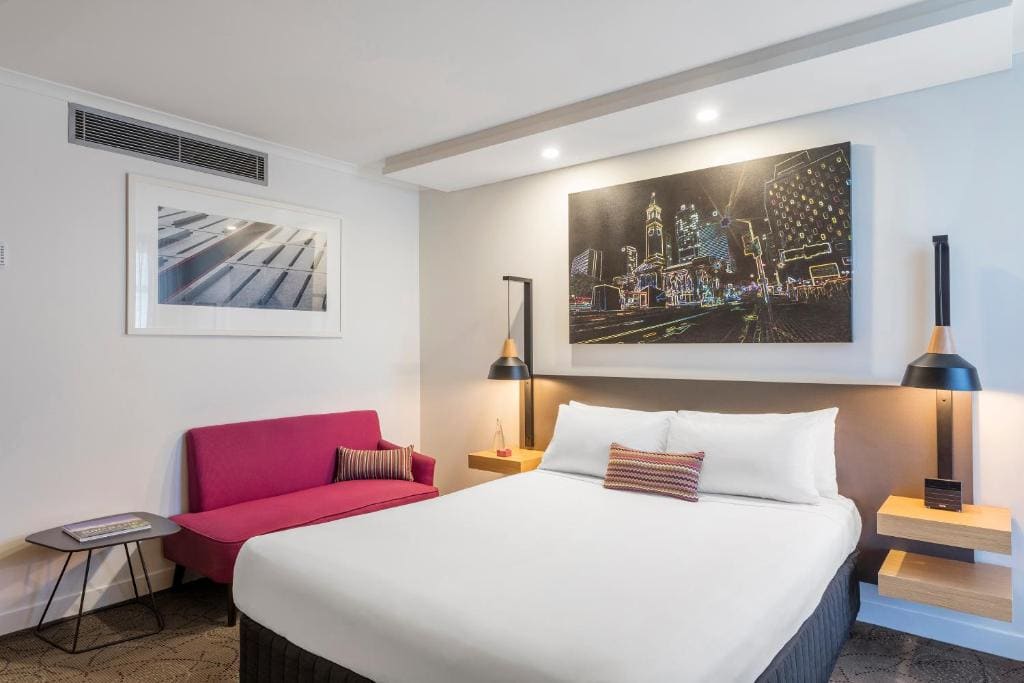 Privilege Queen Room room - Image 2