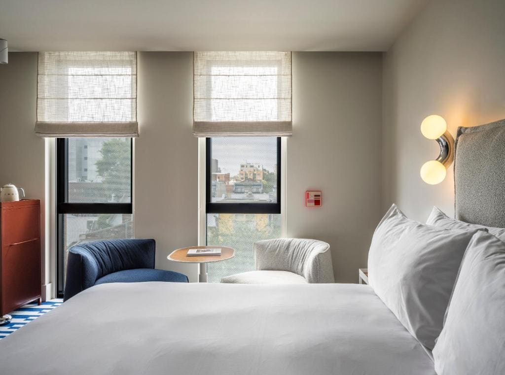 Deluxe King room - Image 1