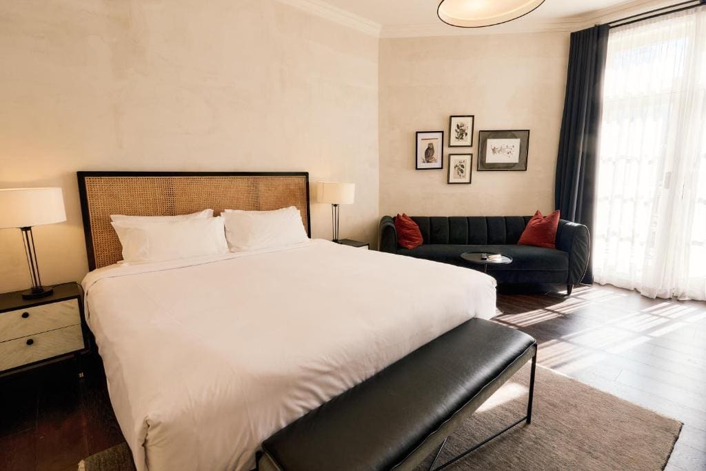 Deluxe room - Image 1