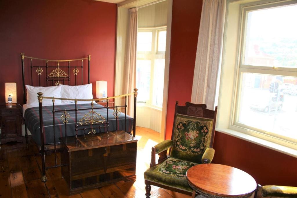 Double Room with Private Bathroom room - Image 3