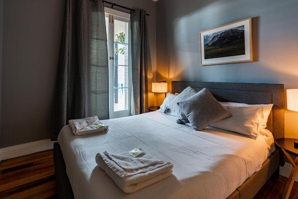 Double Room with Shared Bathroom room - Image 1