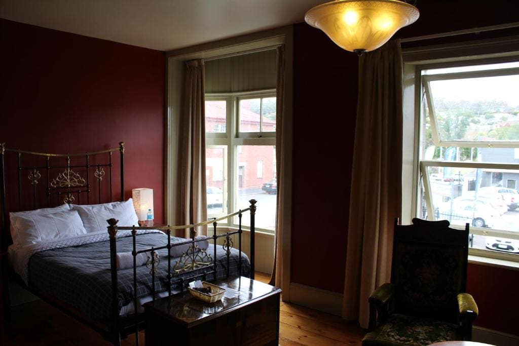Double Room with Private Bathroom room - Image 1