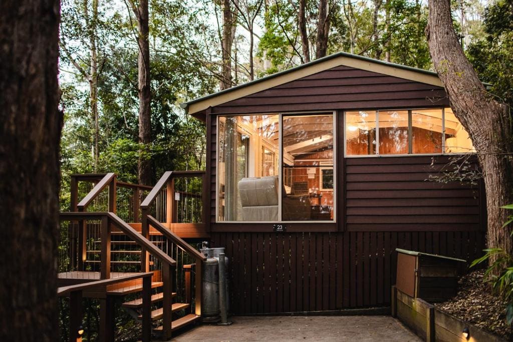 Treehouse room - Image 1