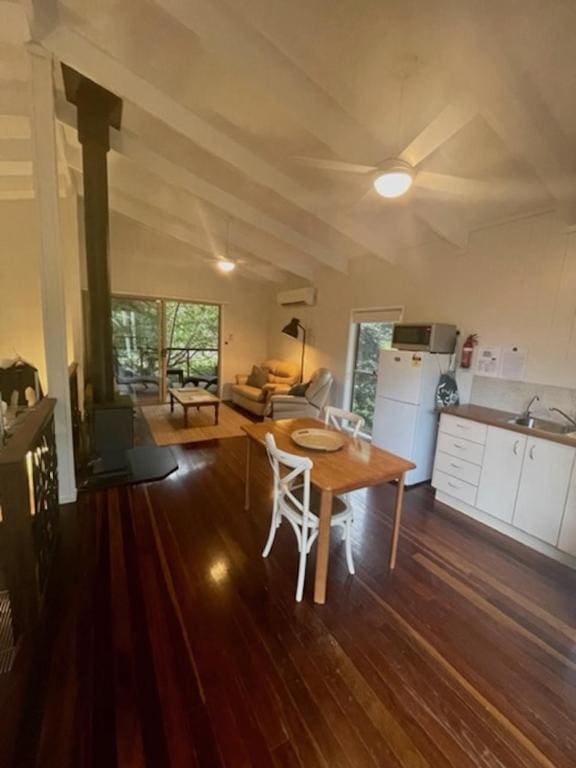 Villa room - Image 2