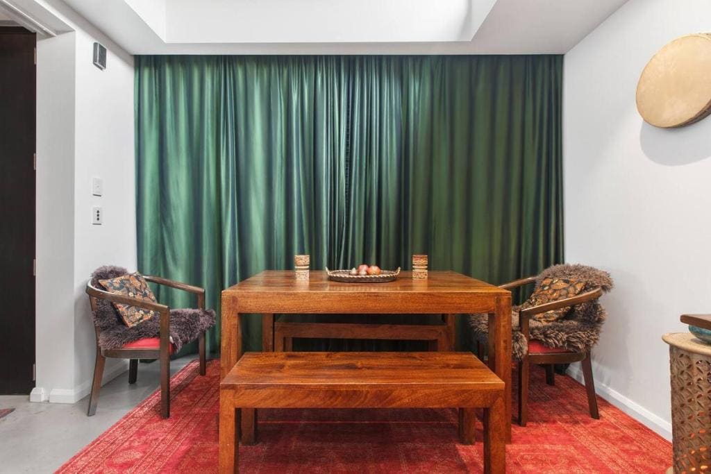 One-Bedroom Apartment room - Image 3