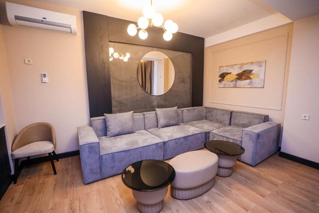Suite room - Image 2