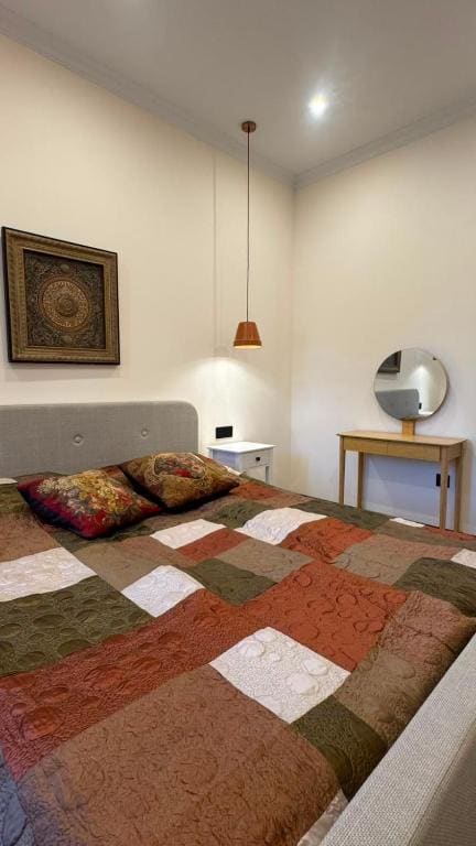 Double Room with Pool View room - Image 3
