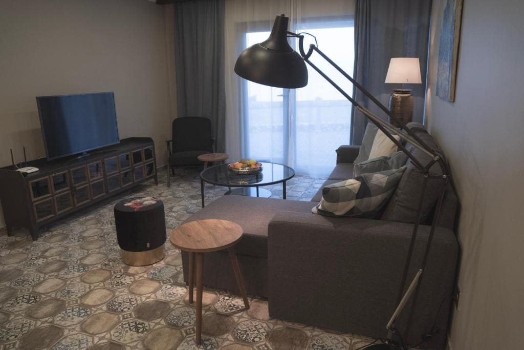 Family Room with Sea View room - Image 3