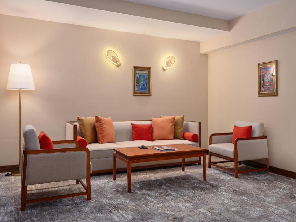 Junior Suite room - Image 3