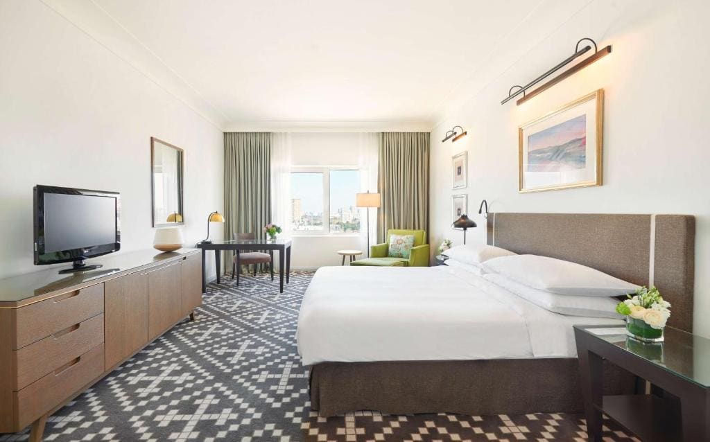 King Suite room - Image 3