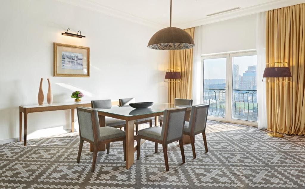Executive Suite room - Image 3