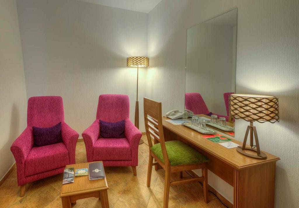 Deluxe Double Room room - Image 2