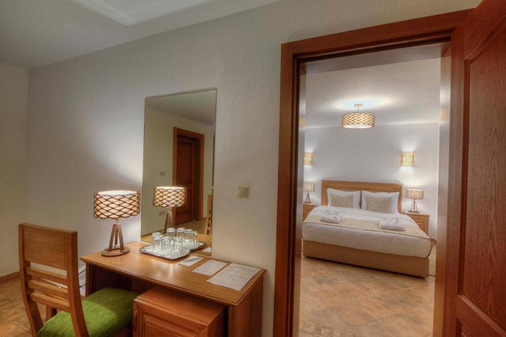 Deluxe Double Room room - Image 1
