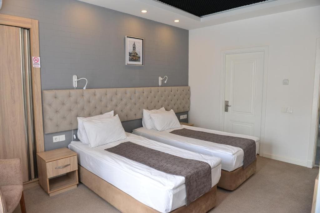 Standard Double Room room - Image 3