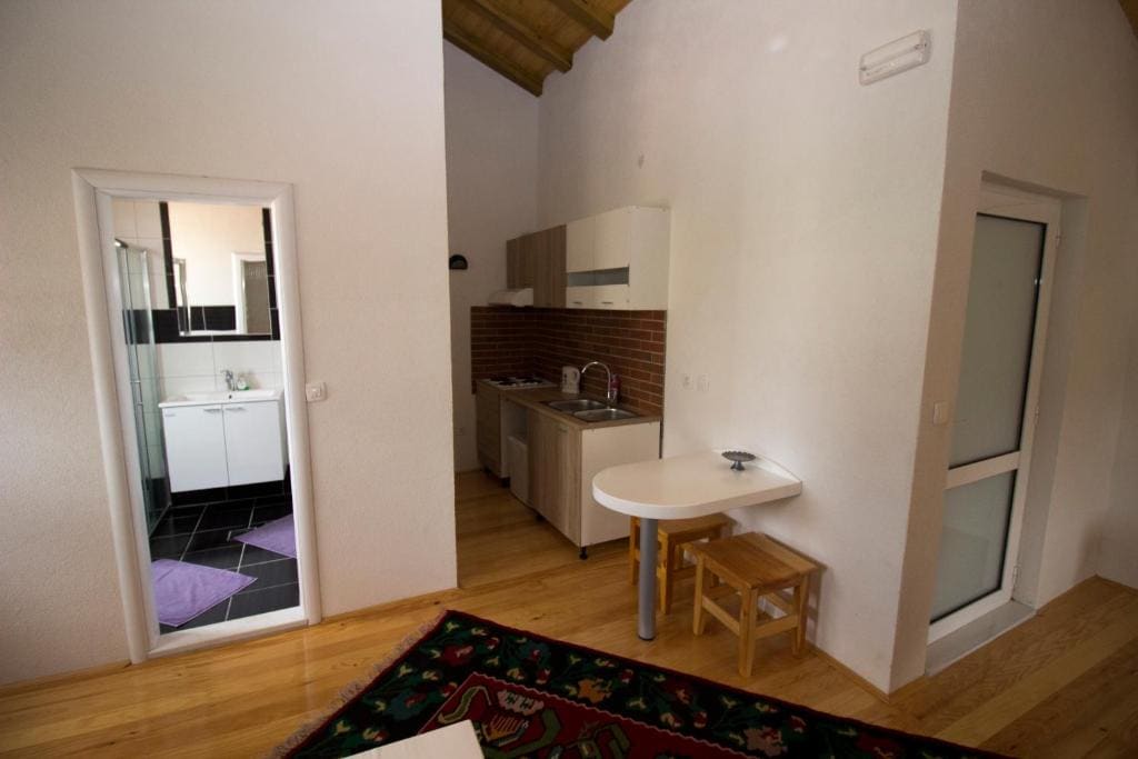 Deluxe Double Studio room - Image 3