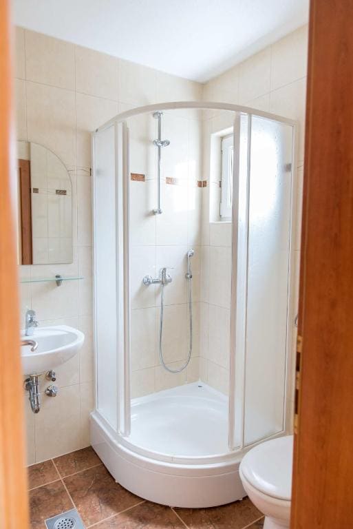 Triple Room with Balcony room - Image 1