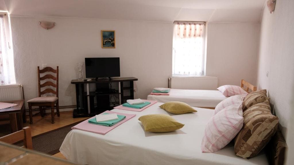 Apartment room - Image 3
