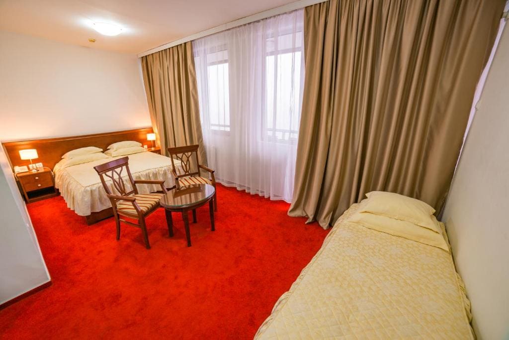 Classic Triple Room room - Image 1