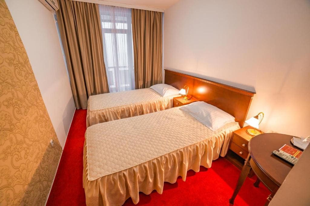 Twin or Double Room with Long Beds room - Image 1