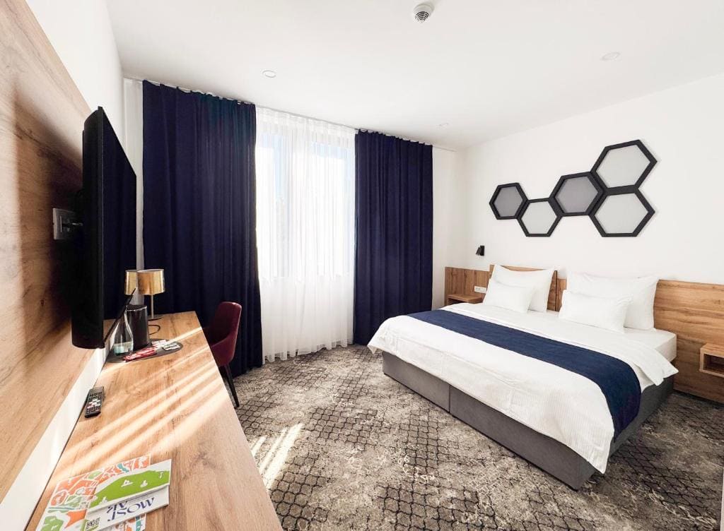 Standard Double or Twin Room room - Image 1