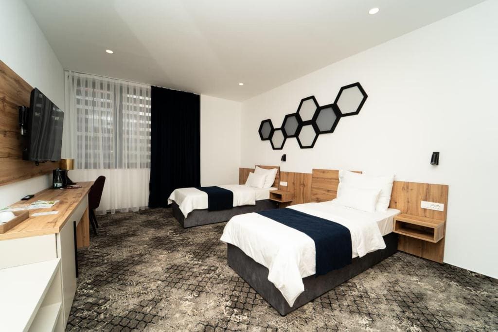 Twin Room - Disability Access room - Image 1