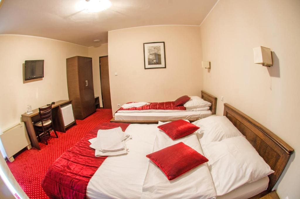 Double Room with Balcony room - Image 1