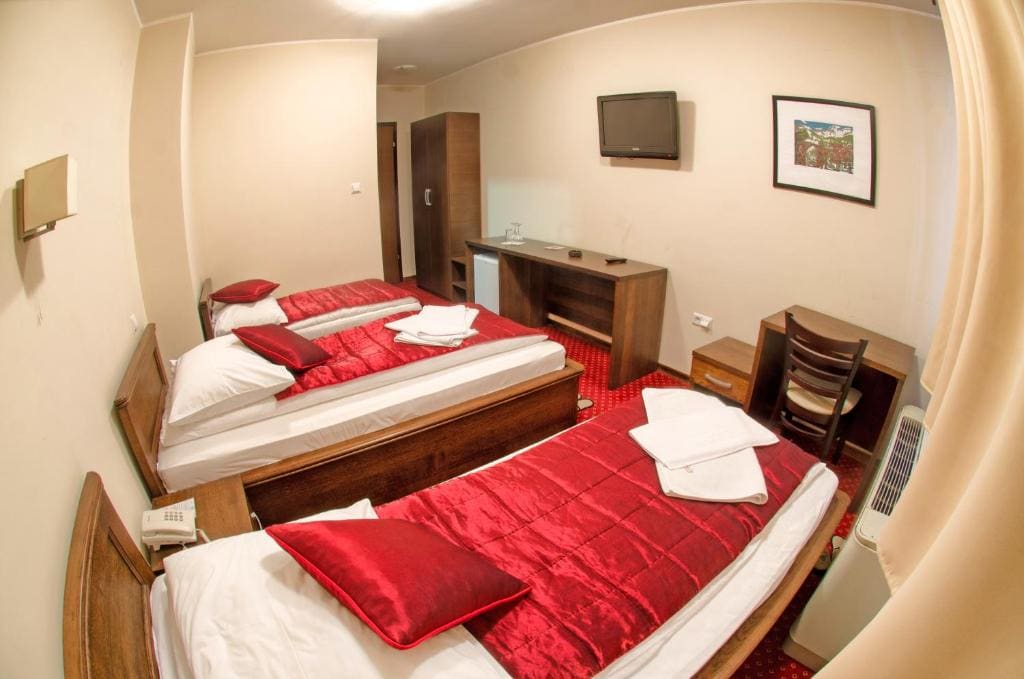 Single Room with Balcony room - Image 1