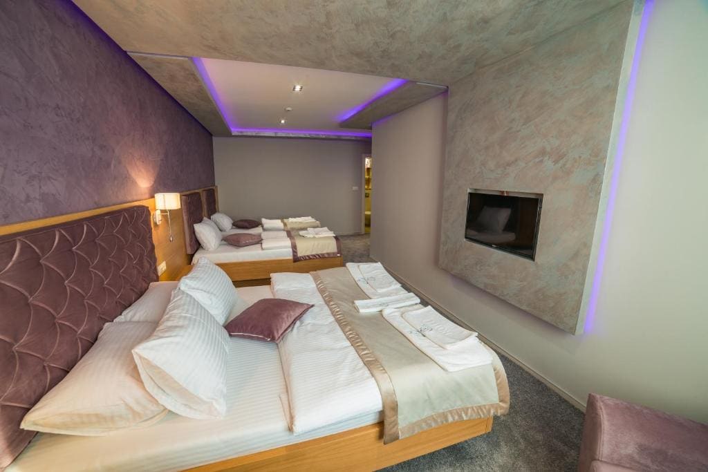 Quadruple Room room - Image 2