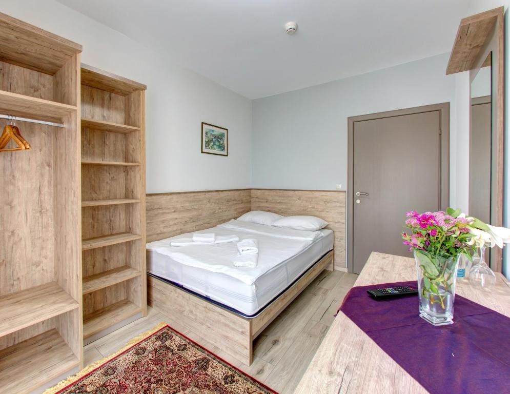 Single Room with Balcony room - Image 1