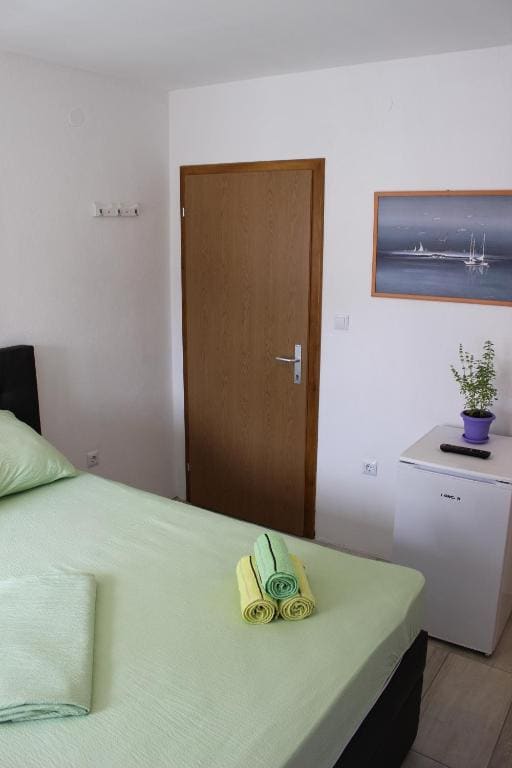 Double or Twin Room with Side Sea View room - Image 1