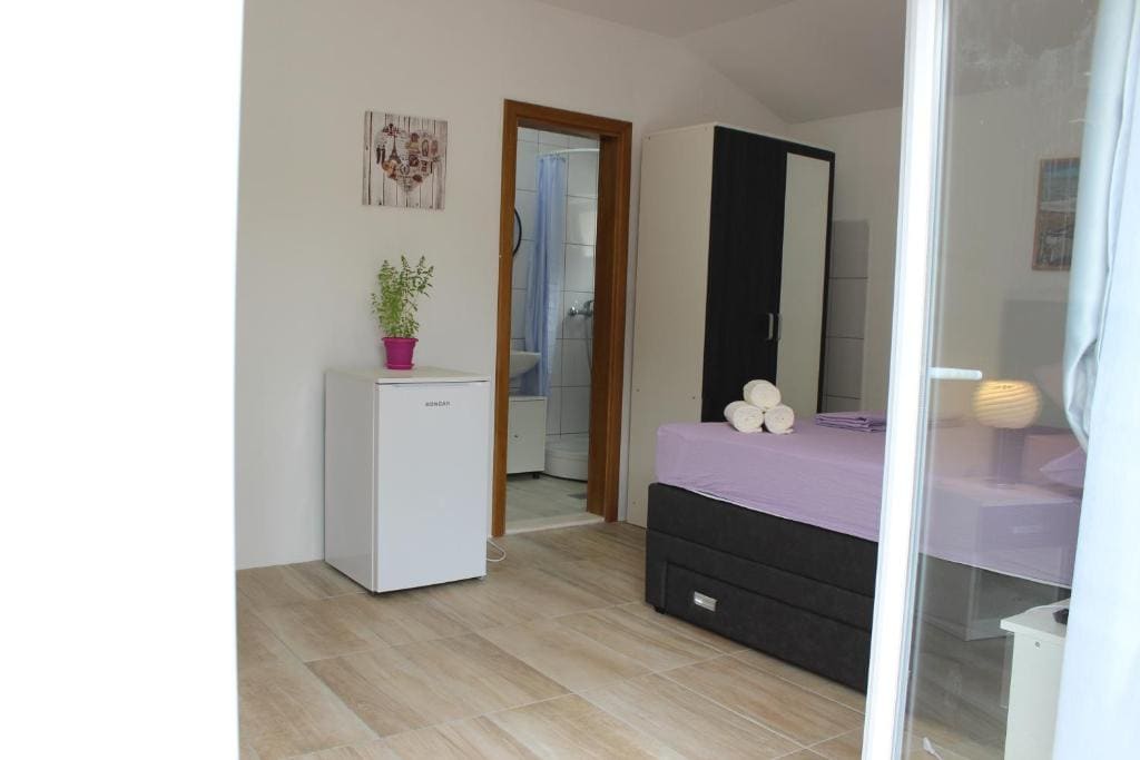 Triple Room with Balcony room - Image 1