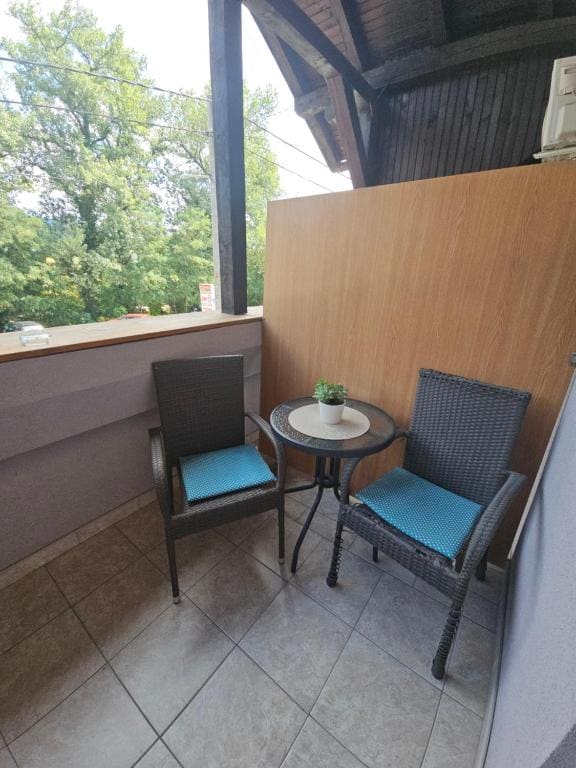 Comfort Triple Room room - Image 1