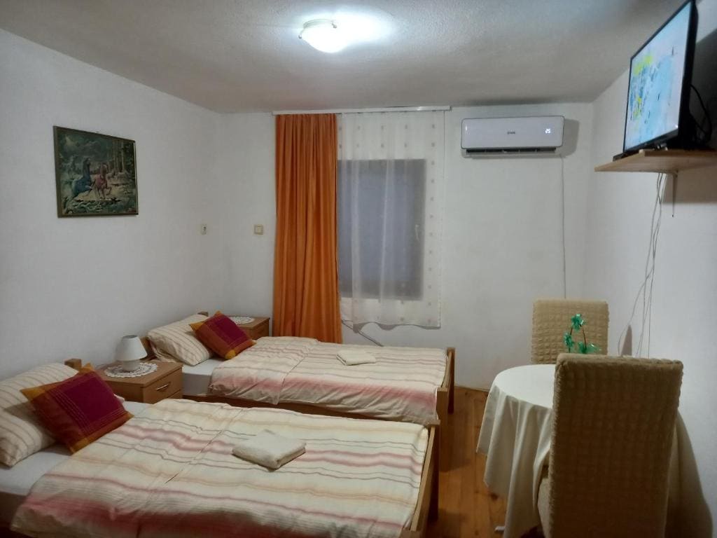 Twin Room room - Image 1