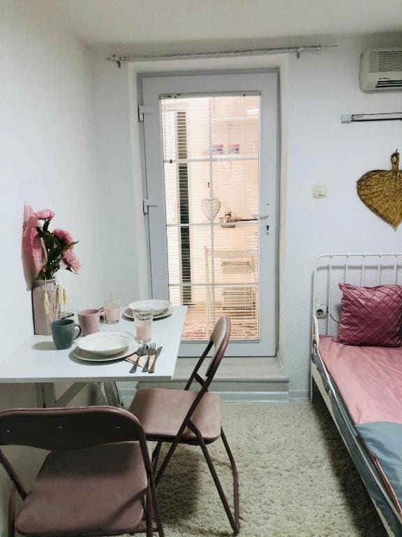 Twin Room room - Image 1