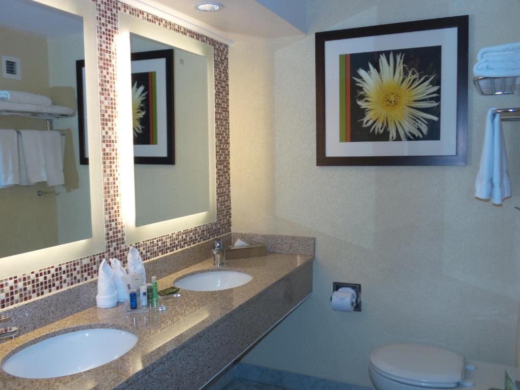 King Room with Ocean View room - Image 1