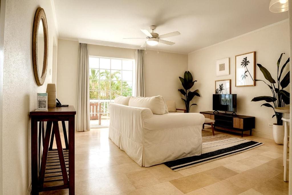 Two-Bedroom Suite room - Image 2