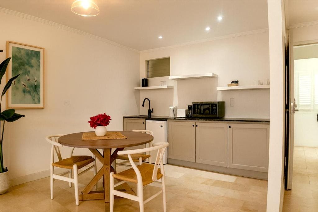 Two-Bedroom Suite room - Image 3
