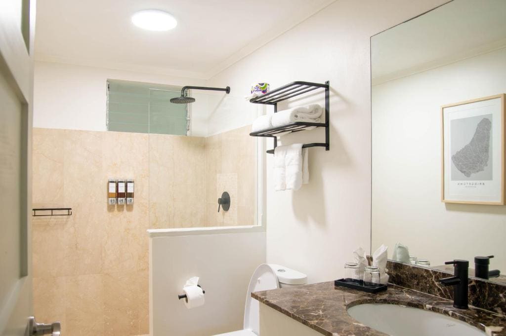 Twin Room with Garden View room - Image 2