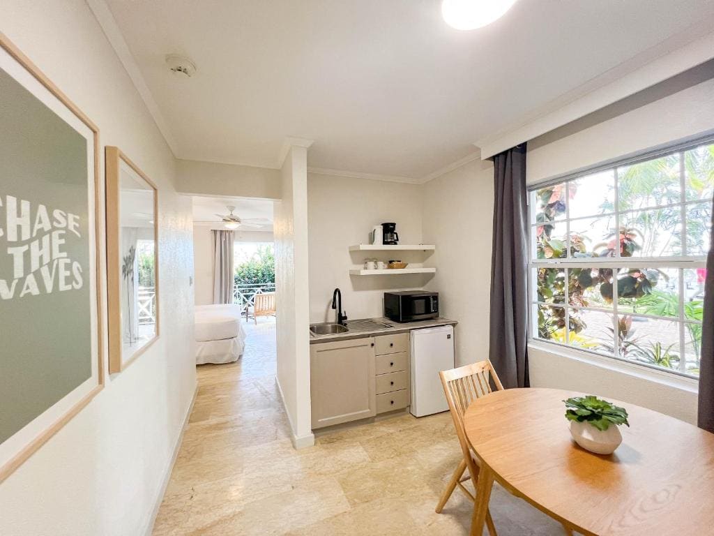 Standard Suite room - Image 2