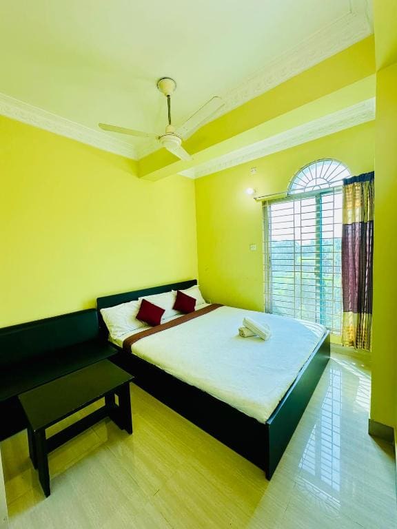 Deluxe Family Suite room - Image 2