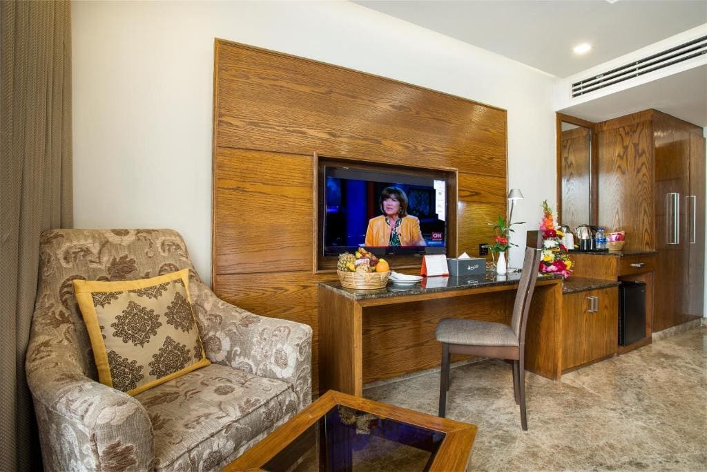 Superior Double Room room - Image 2